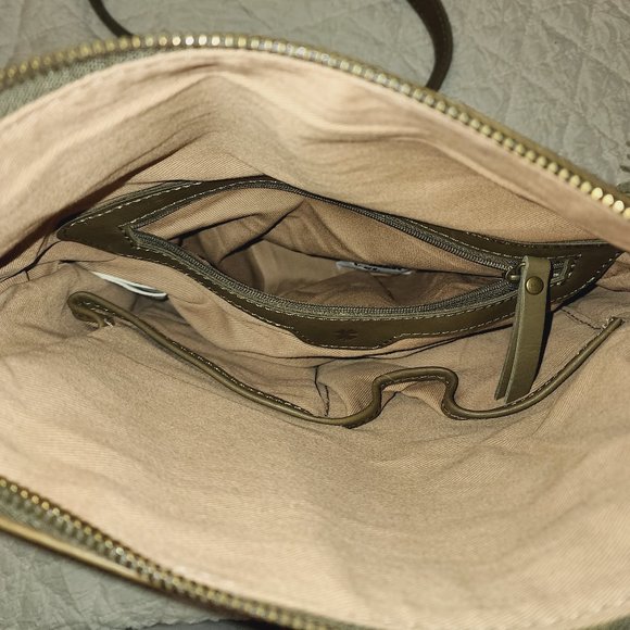 Lucky Brand Harper Leather Crossbody - Picture 11 of 12